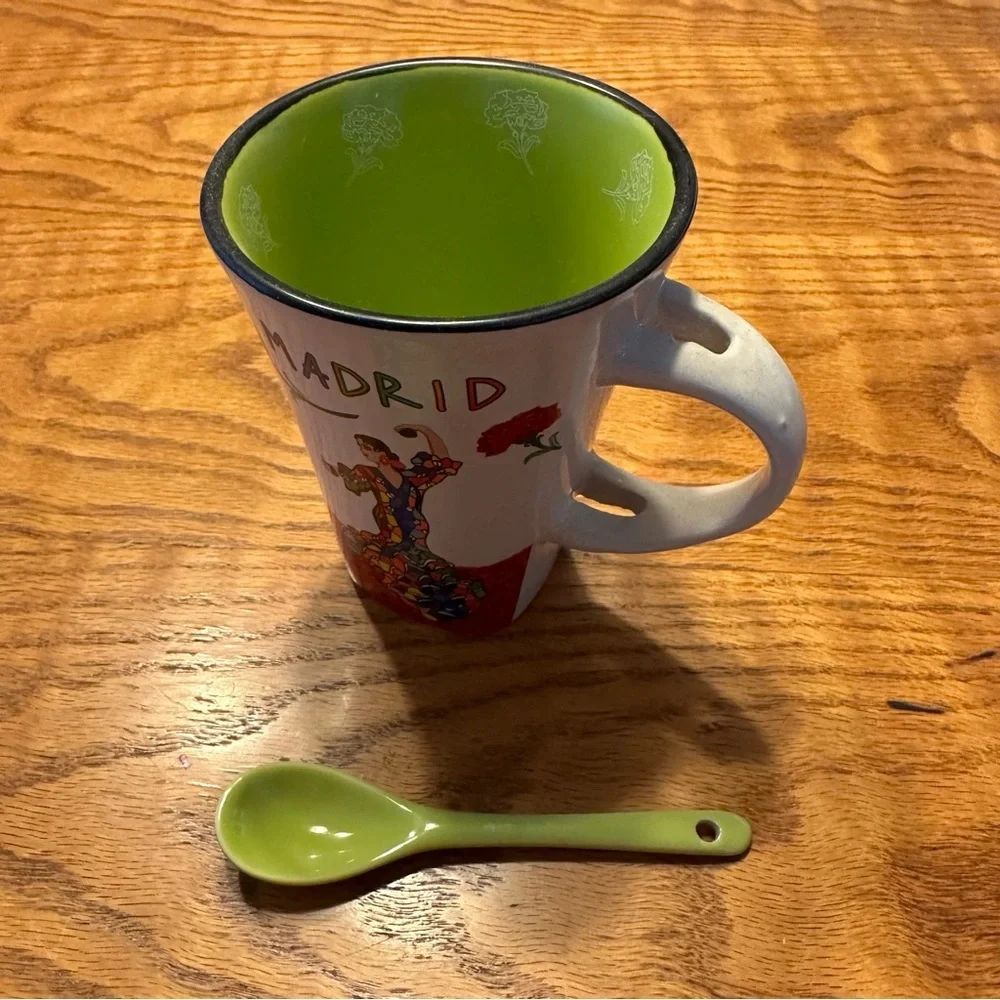 Souvenir Coffee Mug With Spoon . New